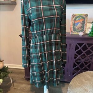 Planet Gold Green Plaid Long Sleeve Dress